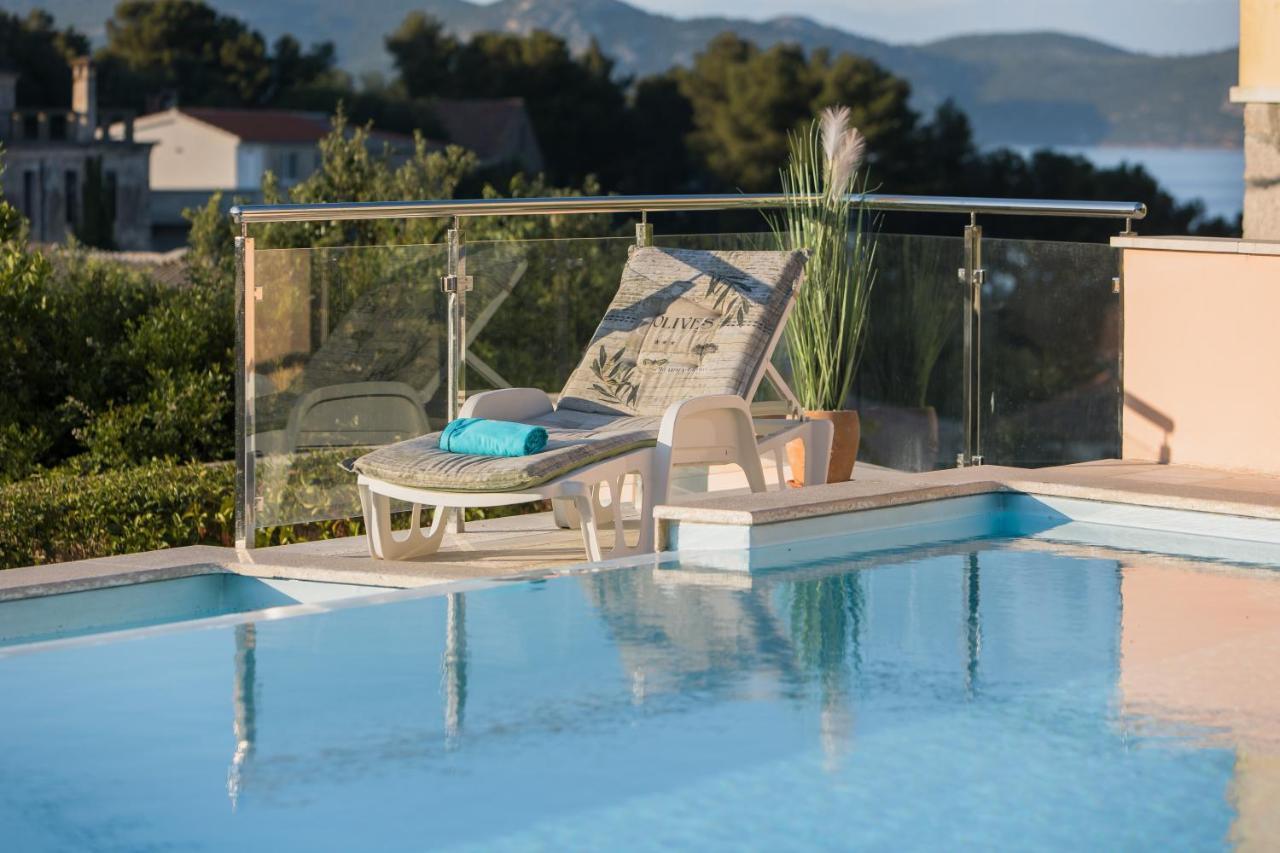 Holiday Home Lavanda Mali Iz Bagian luar foto