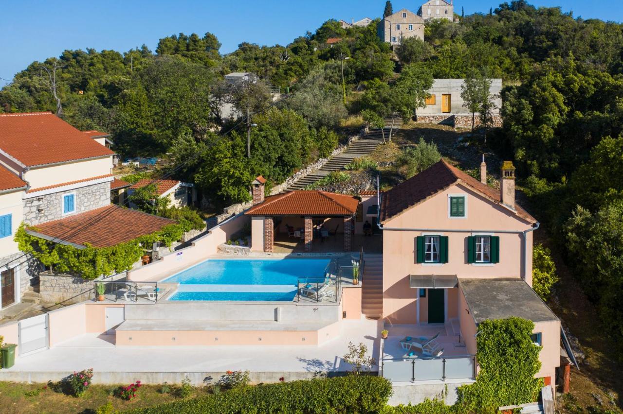 Holiday Home Lavanda Mali Iz Bagian luar foto