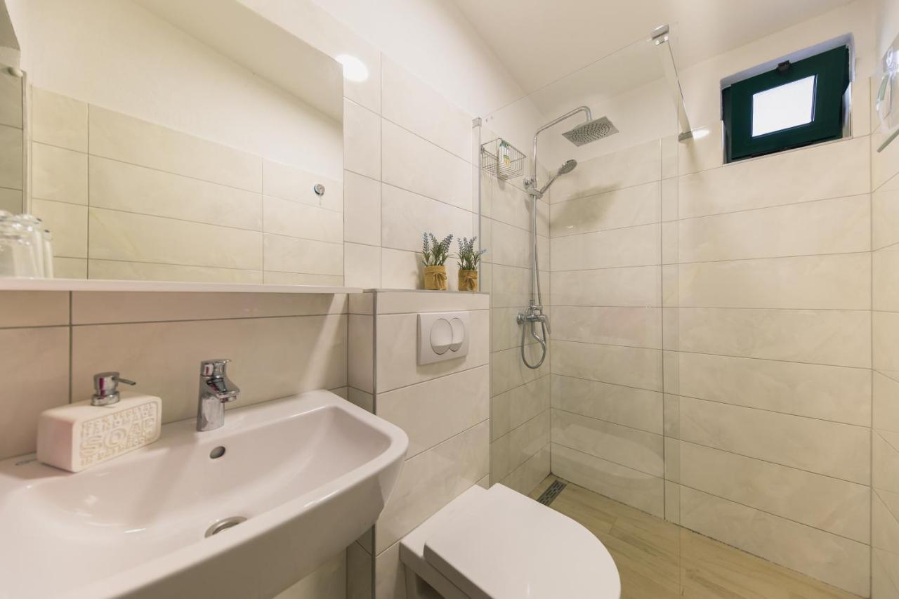 Holiday Home Lavanda Mali Iz Bagian luar foto