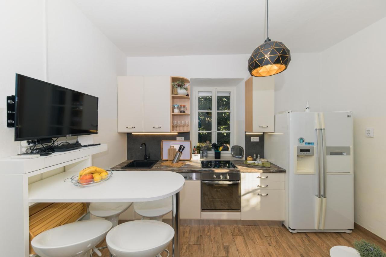 Holiday Home Lavanda Mali Iz Bagian luar foto