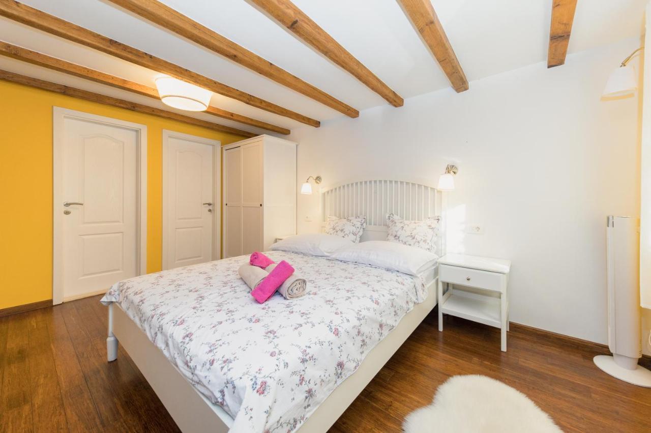 Holiday Home Lavanda Mali Iz Bagian luar foto