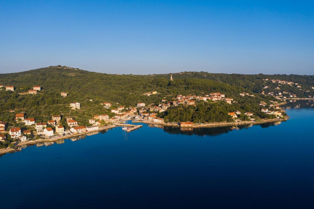 Holiday Home Lavanda Mali Iz Bagian luar foto